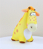 желтый жираф